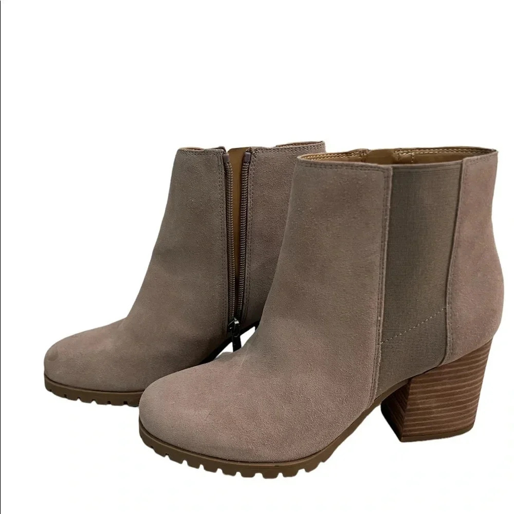 Like New Franco Sarto Suede Leather Ankle Boots